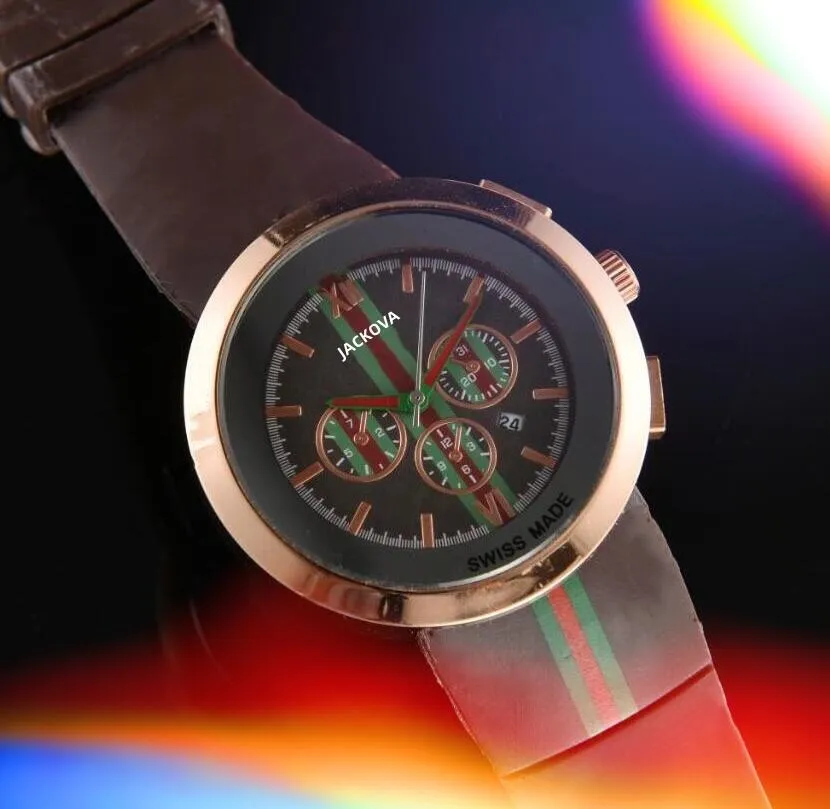 Beroemde klassieke ontwerper Luxe Mode Kristal Mannen Horloges 45mm Quartz Grote wijzerplaat diamanten ring horloge klok tafel Relojes De Marca262e