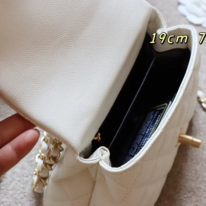 CC Bag Wallets 2022SsW Classic Mini Flap Caviar Top handle Totes Bags Calfskin Real Leather Multi Pochette Gold Metal Hardware Mat240u