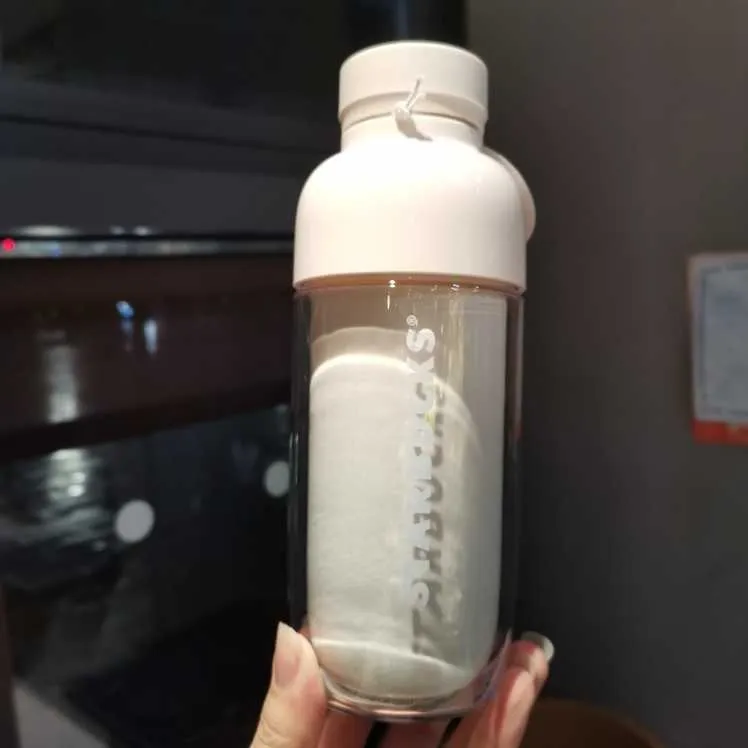 スターバックス夏カップアイボリーホワイトプラスチック冷たい水のボトルステンレス鋼のデスクトップマークを伴う微細な口絶縁水カップ