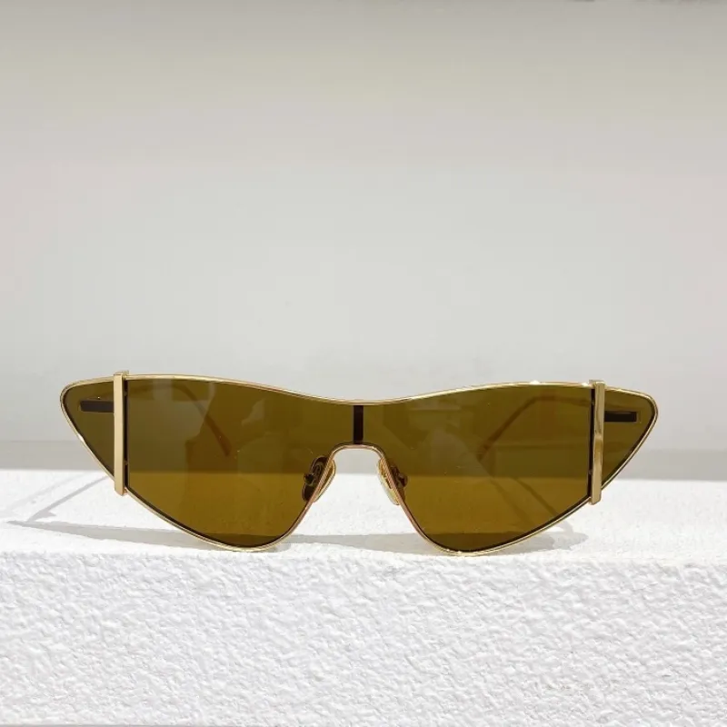 Nuevas gafas de sol de lujo Moda para mujer Triángulo Marco completo SL 536 Modelo UV400 Lente Estilo de verano es disponibles
