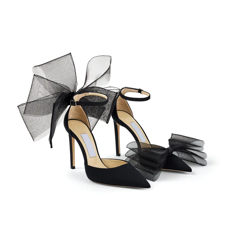 Sandaler med låda lyxdesigner Sandaler kvinnor höga klackar i genomsnitt pumpar aveline sandal med asymmetrisk grosgrain mesh fascinator bågar skor fotled