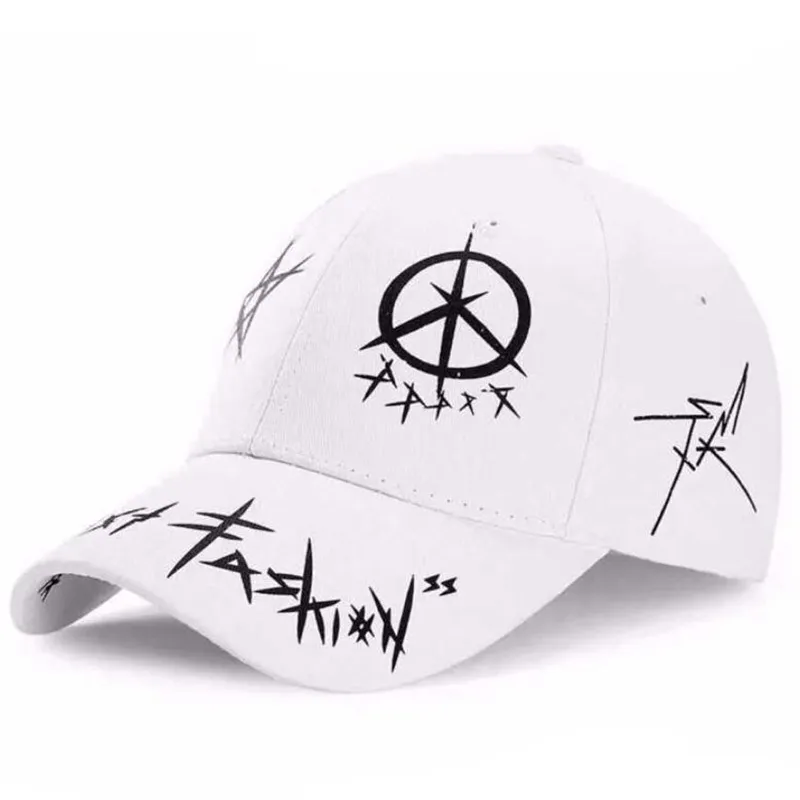 YoYocorn Student Young Men Women De Spring Summer Sun Hat en White Color Matching Pentagram Graffiti Baseball Cap 220629