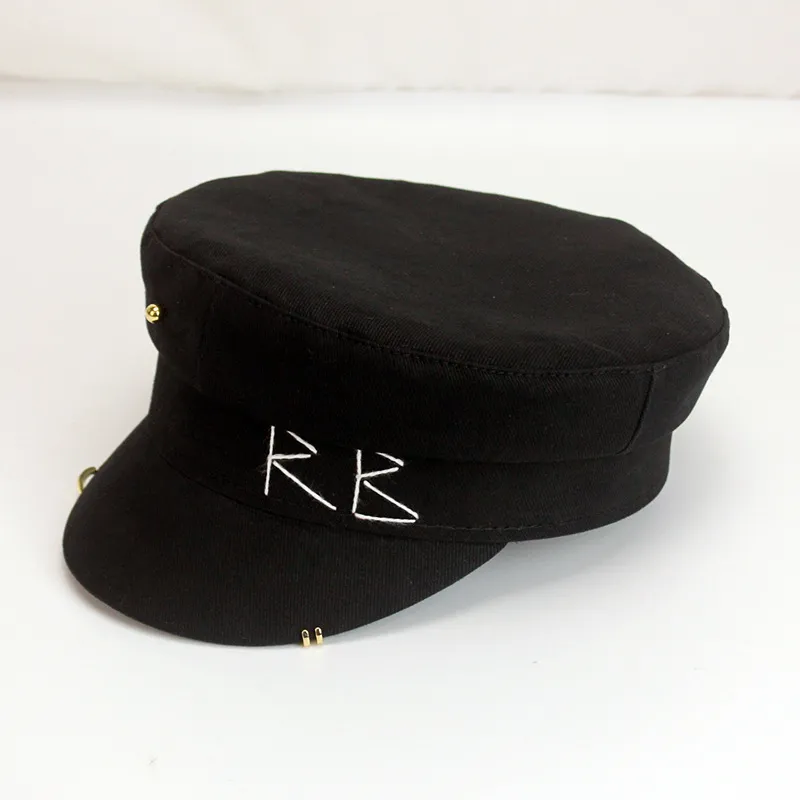 Semplice ricamo RB cappello donna uomo street fashion style sboy cappelli berretti neri flat top caps uomo drop ship cap 220511