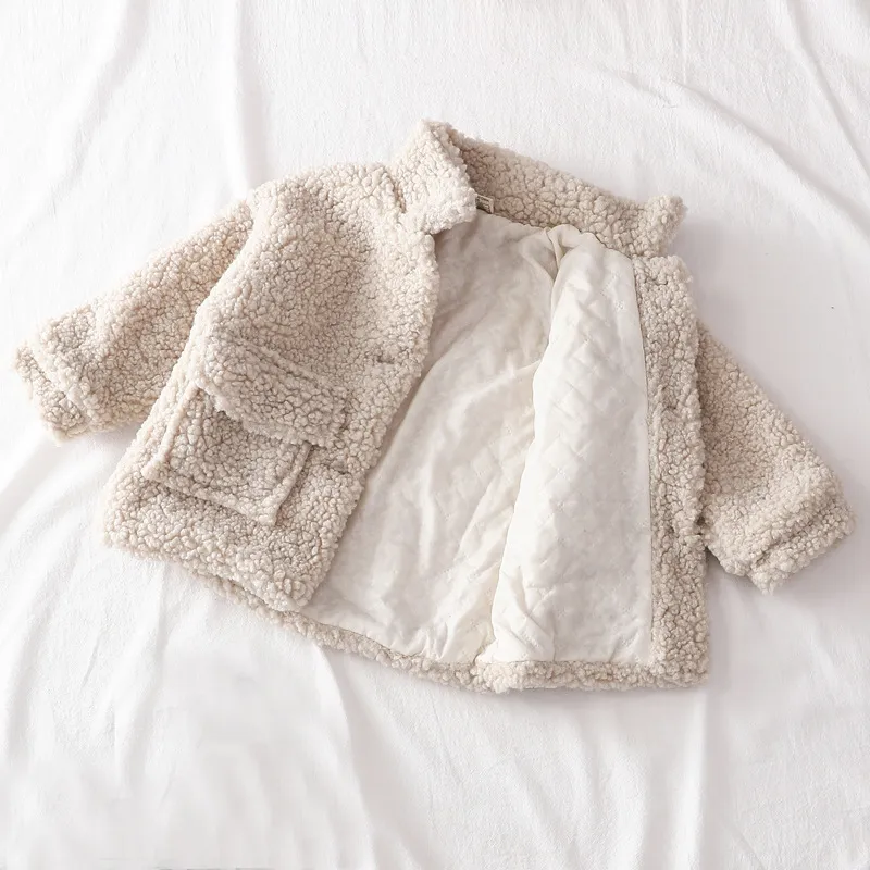 Płaszcz moda dziewczynka chłopiec zima gruba jagnięcy wełna niemowlę dziecięce dziecko ciepłe owce jak bawełna 1-8y A220826
