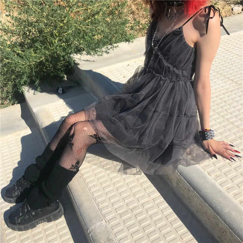 AltGirl Dark Gothic Mesh Dress Mujeres Fairy Grunge Vintage Punk Sin tirantes Vestidos de cintura alta Harajuku Mall Goth Emo Alt Partywear 220513