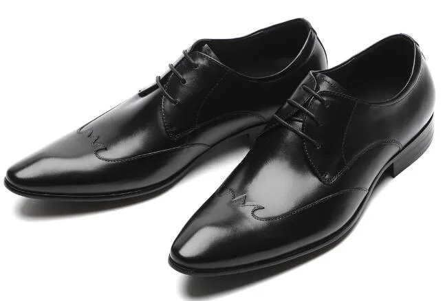 Chaussures pour hommes faites à la main chaussures de mariage de haute qualité bout pointu chaussures à lacets en cuir véritable pour hommes
