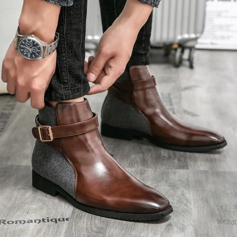 Botas de tornozelo masculinas negócios sapatos formais salto baixo deslizamento na fivela decoração estilo britânico moda esculpida retro versátil dh894