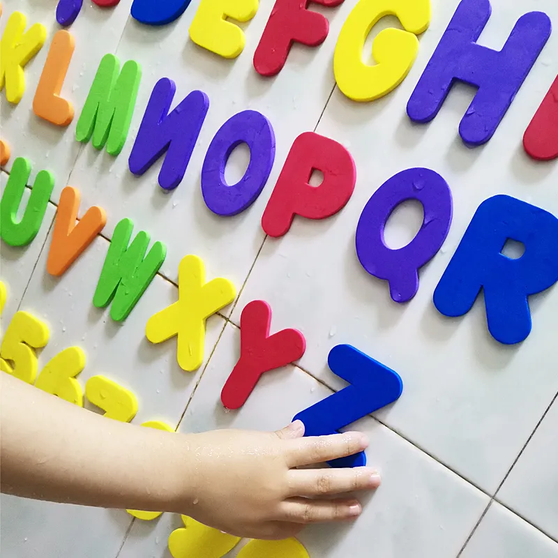 Rompecabezas de letras alfanuméricas, juguetes de baño de EVA suave para niños, juguetes de agua para el baño del bebé, juguetes educativos para edades tempranas, juguete de baño con ventosa para peces 220531