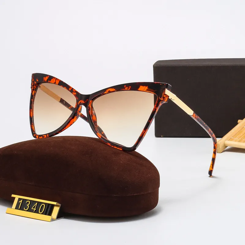 Lunettes de soleil de créateur de marque Métal de haute qualité Tom Sunglass Men Glêmes Femmes Soleil Verre UV400 Lens Classic Lady Eyeglasse avec cas270c