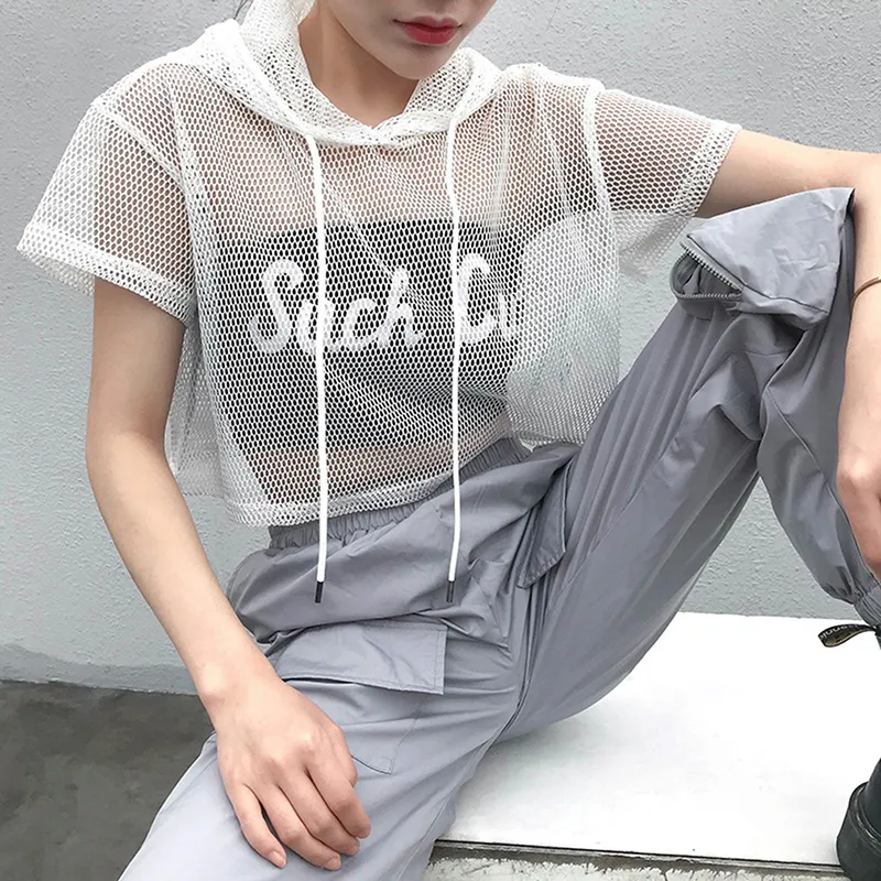 Camiseta de manga curta Mulheres malha com capuz Hollow fora sexy punk rock colheita curta top t-shirt branca fishnet preto 220516