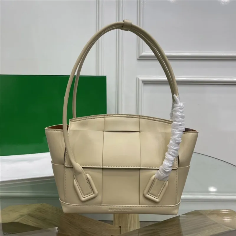 Designer Luxury Womens Woven Leather Open Top Arco Tote Small Green Handbag KF009950 7A Quality Size:38*33*6CM