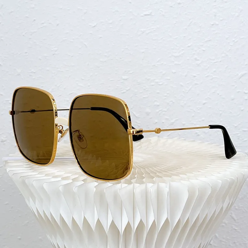 Senaste mode solglasögon män designer kvinnor solglasögon fyrkantiga ramar speglar tryck personlighet net röd gata skjutning coup250b