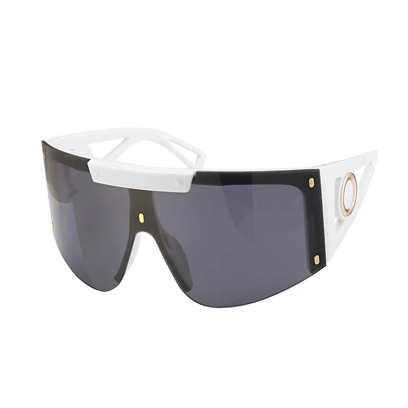 Shield Wrap Zonnebrillen voor vrouwen Zomerstijl 4393 Zwart Gray Sonnenbrille Gafa de Sol Fashion oversized zonnebril UV400 Protecti251W