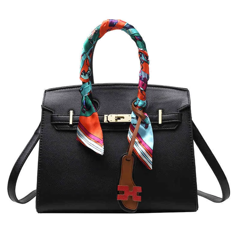 지갑 여성의 새로운 간단하고 휴대용 단일 어깨 메신저 가방 가방 트렌드