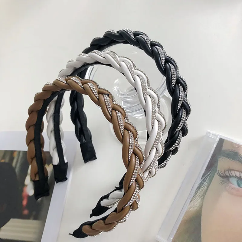 Twist Braid pannband mode hårtillbehör kvinnor strass vävt imitation läder full diamant pannband vilda hårband nya