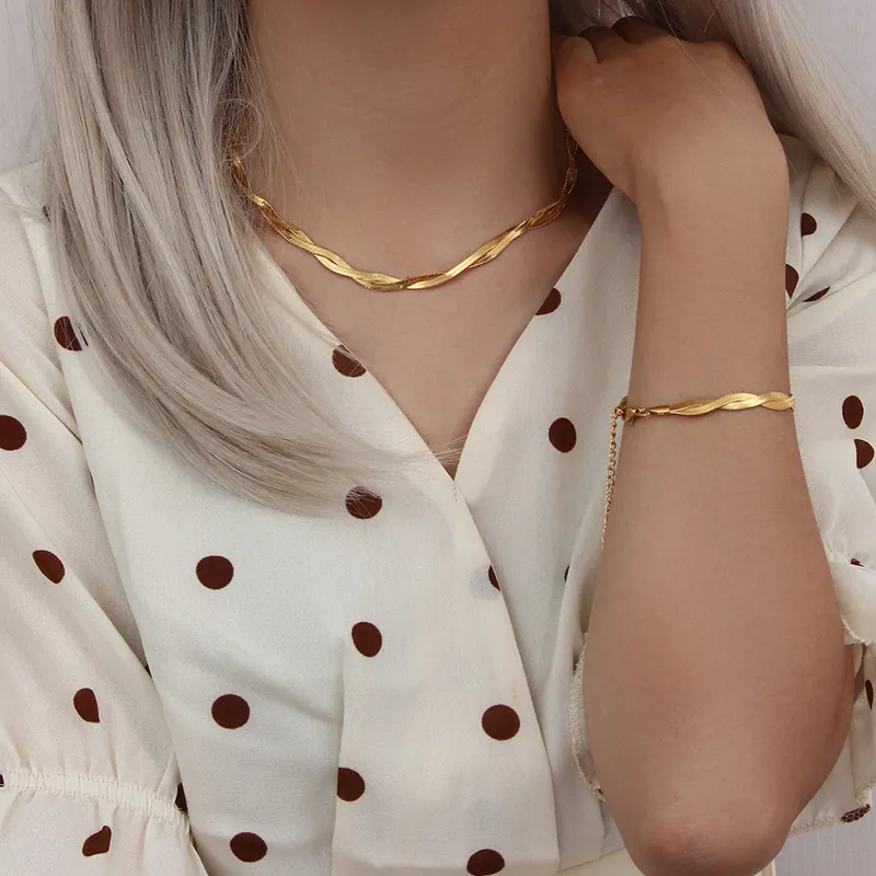 18K Gold Plated Waterproof Braided Herringbone Chain Necklace Bracelets Set Wholesale Stainless Steel Jewelry For Women 220812