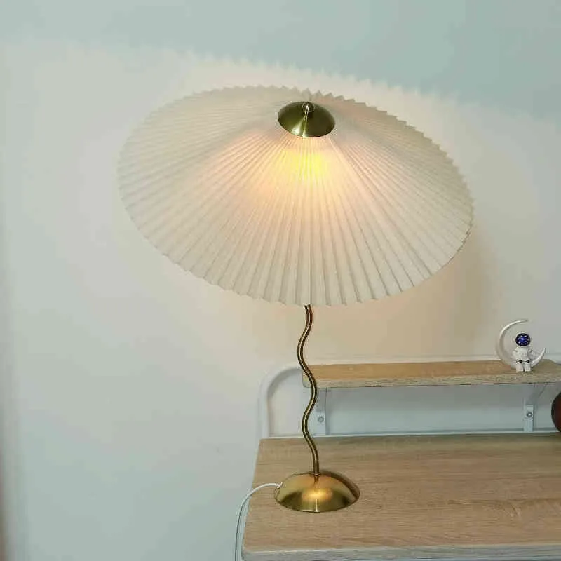 Plisowana lampa parasolowa huśtawka kutego żelaza główna sypialnia salon lampa nocna lampa E14 do sypialni H220423317W