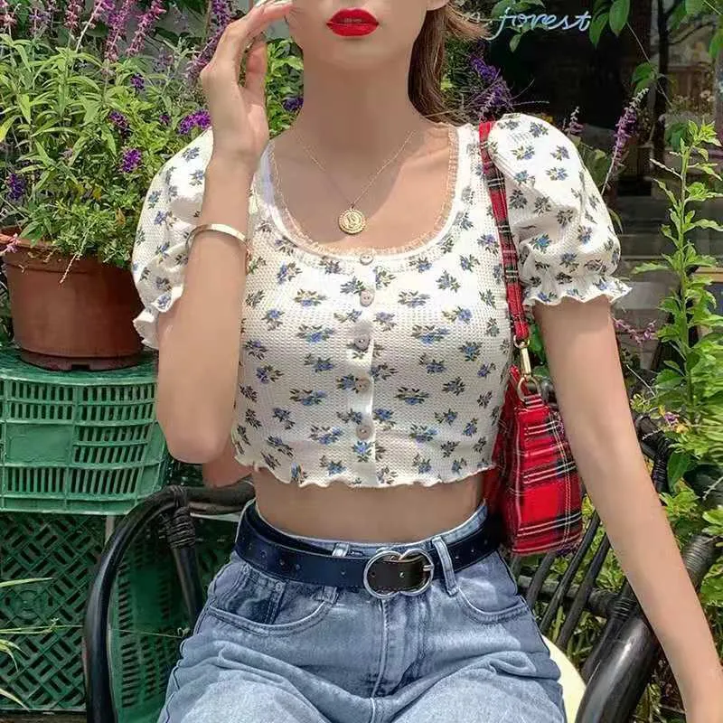 Французский стиль летние женщины с пухлыми рукавами цветочные футболки над животом короткие футболки повседневная уличная одежда 220526