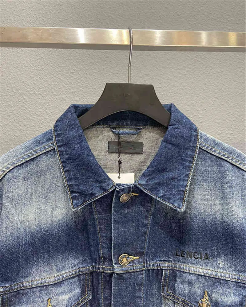 Giacche cappotti dal design nuovo fronte e retro in denim ricamato e stampato da uomo e da donna, giacca indossata dal lavaggio a Parigi