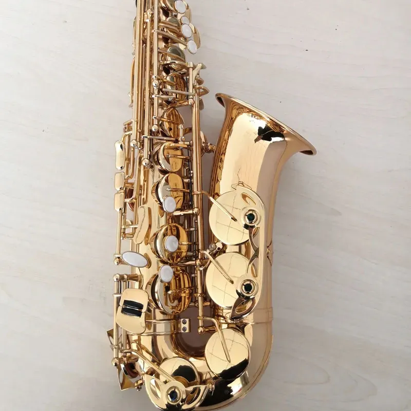 Латунный золотоизведи на электронную настройку Профессиональный альт-саксофон оригинальный YAS-82Z Один-образец модель модели профессионального класса Alto Sax