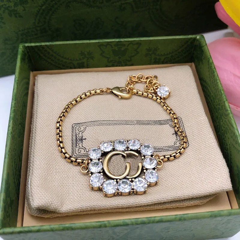 Designer Armband för kvinnor Guld Snake Chain Bangle Fashion Diamond Armband Classic Letter G Fashion Jewelry Valentine Day Gift 283i