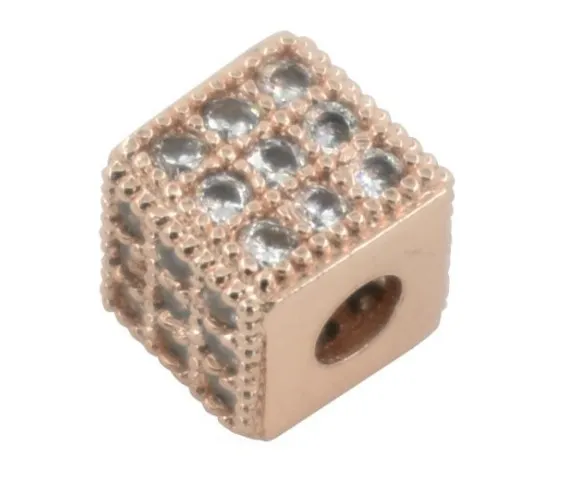 6 mm kostki mikro preporał CZ Cubic Zirkonia Pieśni Mosiężne metal kryształowy Naszyjnik do wykonania DIY F85D
