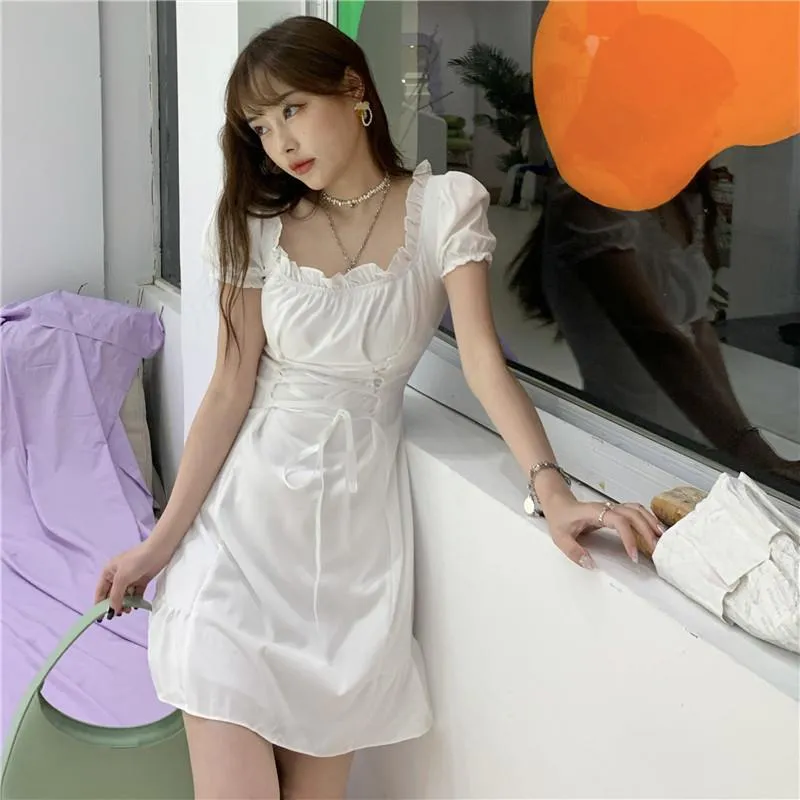 Платья женщины с коротким рукавом в корейском стиле шикарный нежный стройный ульзанг vestido feminino Белый летний отдых на модном классном 220521