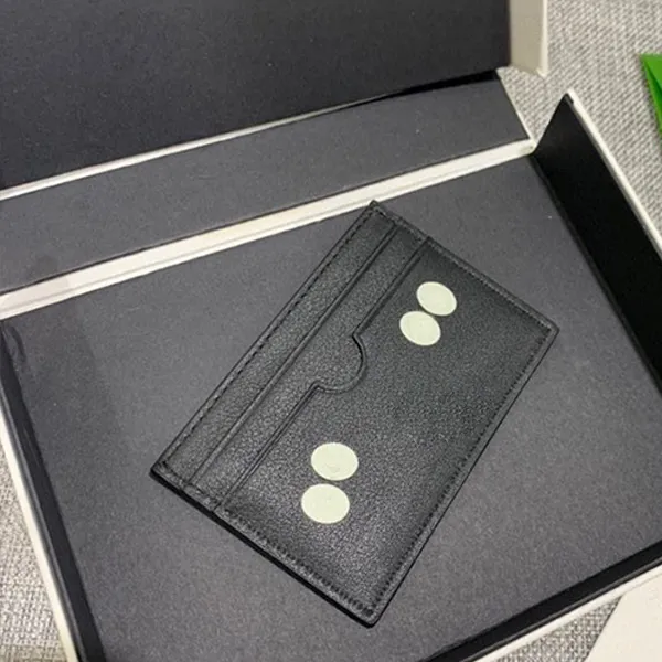 최고 품질의 송아지 가죽 순조로 된 멀리 떨어진 카드 홀더 석탄 공 지갑 변경 갈색 지갑 새로운 유행 만화 패턴 가방 Totoro Pur2909