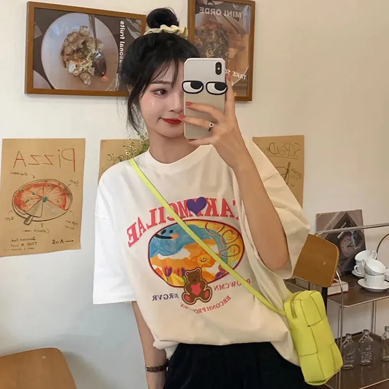 Harajuku graffiti björn brev Skriv ut t-shirt sommar kvinnor tshirt kortärmad överdimensionerad tee plus storlek kvinnlig söt söt tonåring 220411