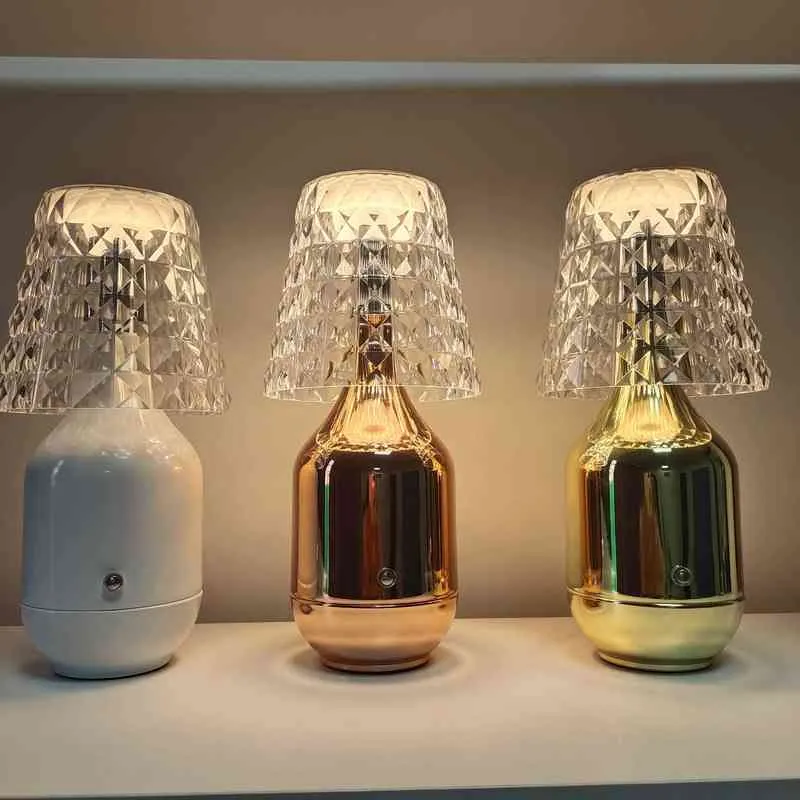 Nordic luksusowa lampa stołowa Włochy słynne nowe projekt USB ładowanie salonu hotel nocna restauracja nowoczesna styl H220423
