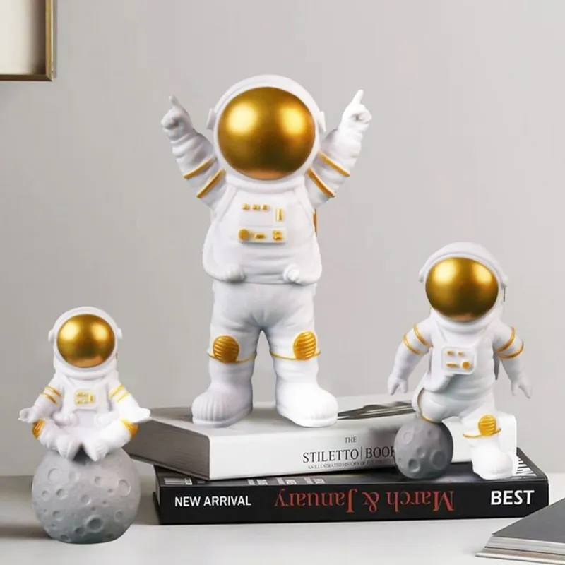 3 Stück Astronauten-Figuren, Kunstharz-Skulptur, modernes Dekor, Miniaturen, Tischdekoration, Kosmonauten-Figur, Heimdekoration, 220811