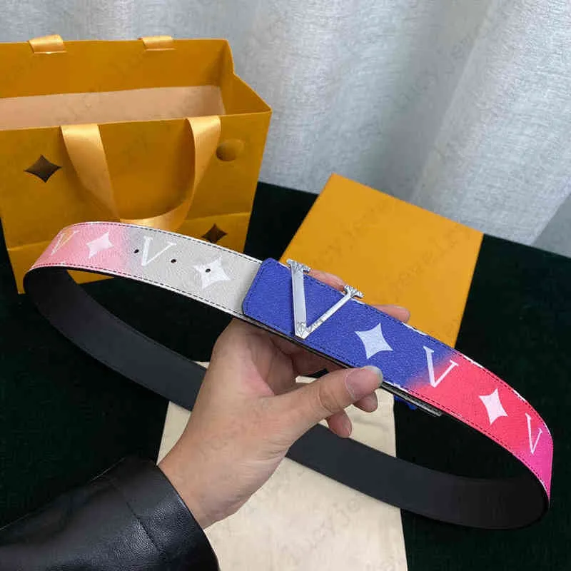 Cinturón de moda Diseñador galáctico de lujo Cinturones de temperamento de cuero genuino clásicos para hombre mujer Ancho de hebilla 4 0 cm 4 opciones con Bo305x