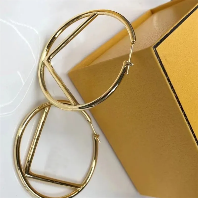 Pendientes de oro premium para mujer Pendientes de diseñador Pendientes de diseño de letras de marca de lujo Joyería de moda 291w