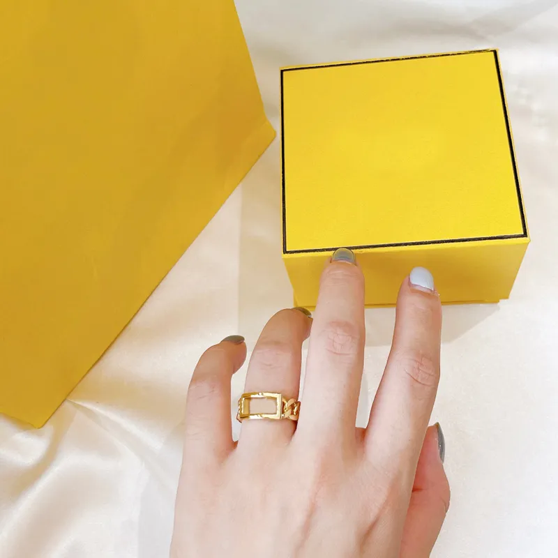 Fashiom Designer anelli anelli a catena lettera f Gold anelli impegnativi le donne anello designer gioielli heanpok mens ornamenti nuovo 22032502R
