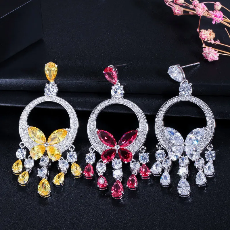 Fashion Charmingo espumoso Tassel Butterfly Diamond Parring Diseñador para mujer Amarillo AAA Zirconia Copper Bride Wedding Eng273p