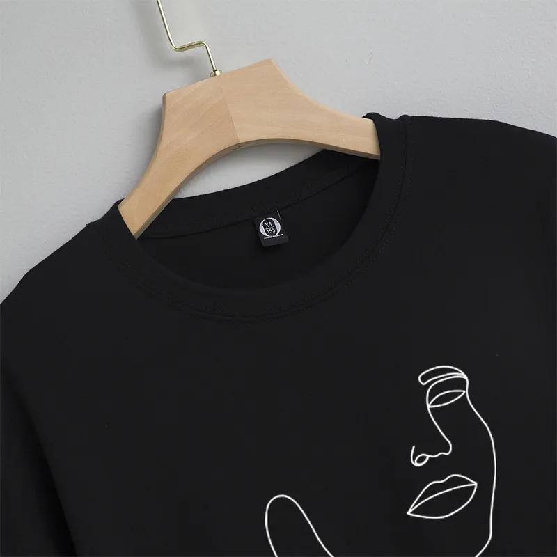 女性用シンプルなラインアートフェイスTシャツ夏のルーズコットン90S美学カジュアルTシャツヴィンテージハラジュクTシャツストリートウェア220615