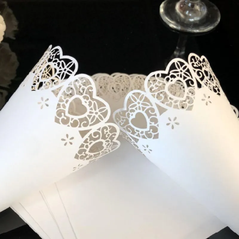 Nowy Laser Cut Love Heart Lace Laying Candy Wedding Party Favors Confetti Cones Cone Cone Dekoracja Dekoracja Prezentu 0614