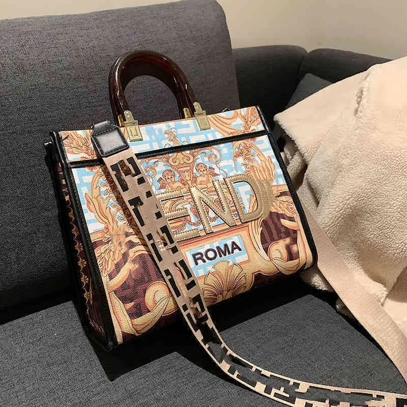 30% DE DESCUENTO 2022 Nuevos bolsos de moda Trend Hand Large Graffiti Pintura en color Bolso de hombro estampado