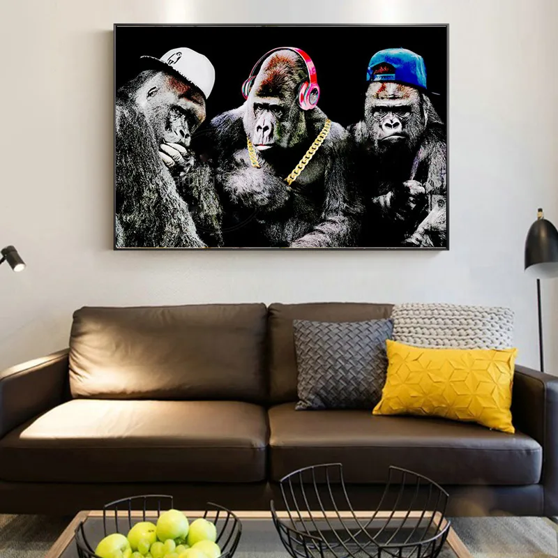 Trzej bracia orangutan noszący czapki na płótnie malowanie plakatów portretowych zwierząt i drukowania zdjęć sztuki ściennej do wystroju salonu