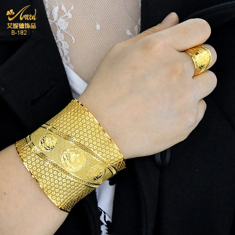 Bracciale cuffia a catena francese aniid con anello donne Dubai Bracciale oro regolabile in oro regalo nigeriano Gift Bracciale indiano 220702