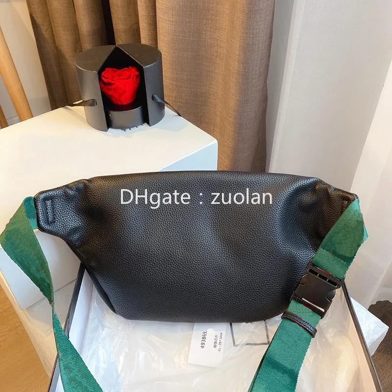 Luxurys Designers Women Brand Waist Bags 527792 493869 Fashion Men Sling Bag Cross Body Bumbag Handbag Messenger Two Colors With 2224T