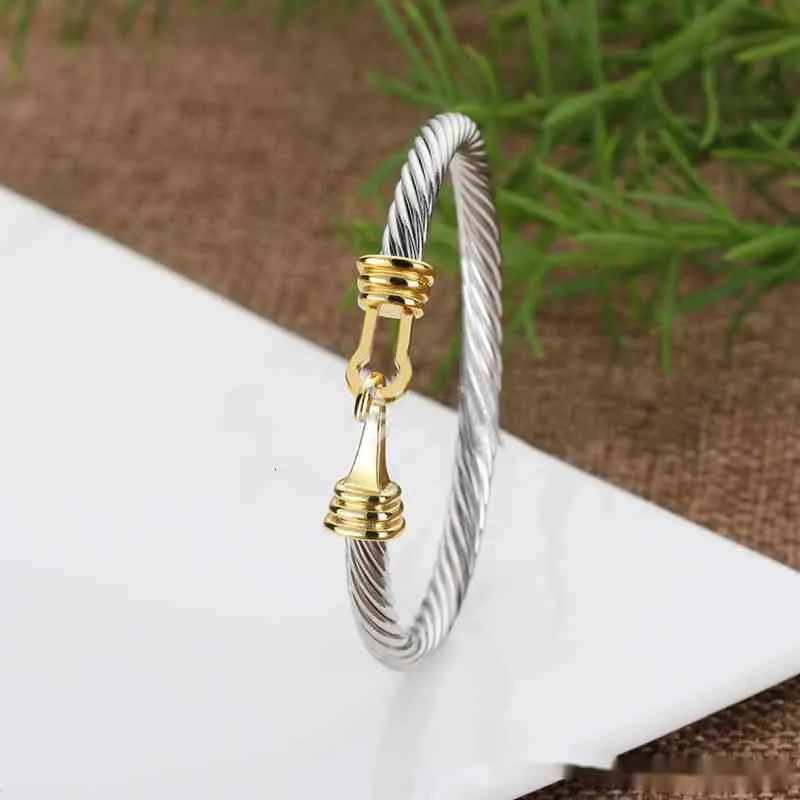 Bracelet Dy Luxury Designer Twisted Pearl Head Women Fashion Versatile Twist Bracelets Jewelry Platinum Plated Wedding Gifts 5MM 4MM thick