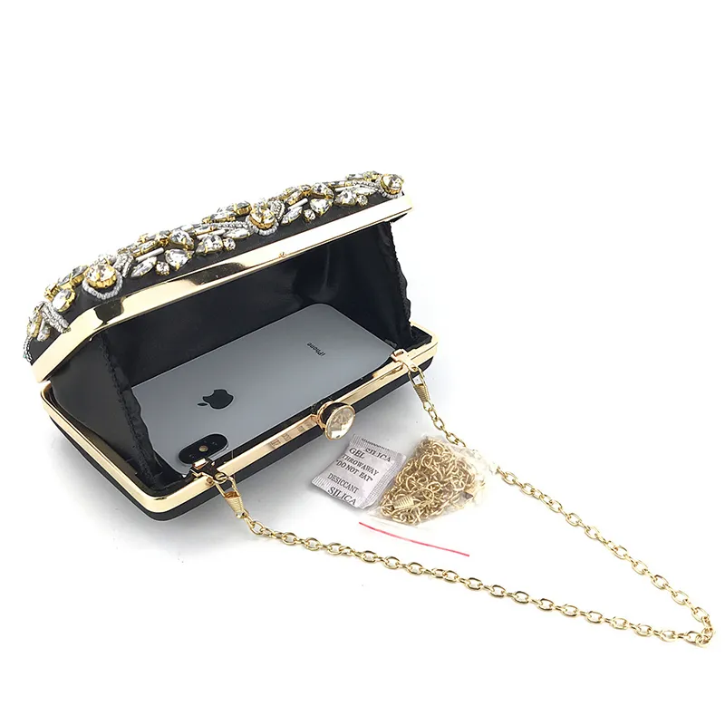 Luxury Diamond rhinestones Clutch Bags Exquisite Female clutches Pearls Beaded Chain Handbags Wedding Purse Shouler Bag ZD1234 220527