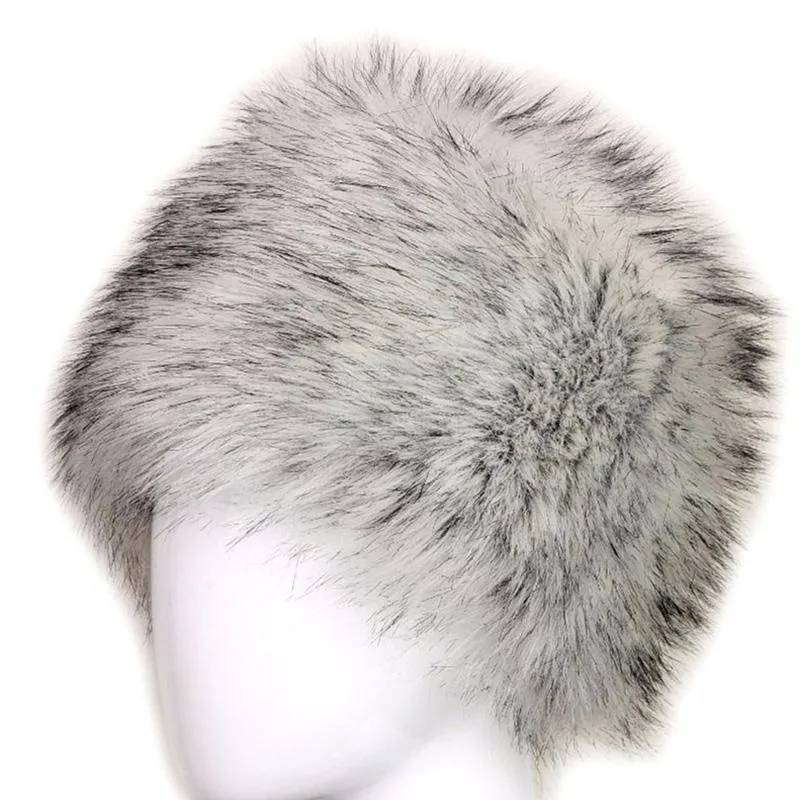 Basker falska päls hatt kvinnor beanie cap mode vinter varm fluffig faux kvinnlig utomhus snö ryska hink kapberets beretsberets219v