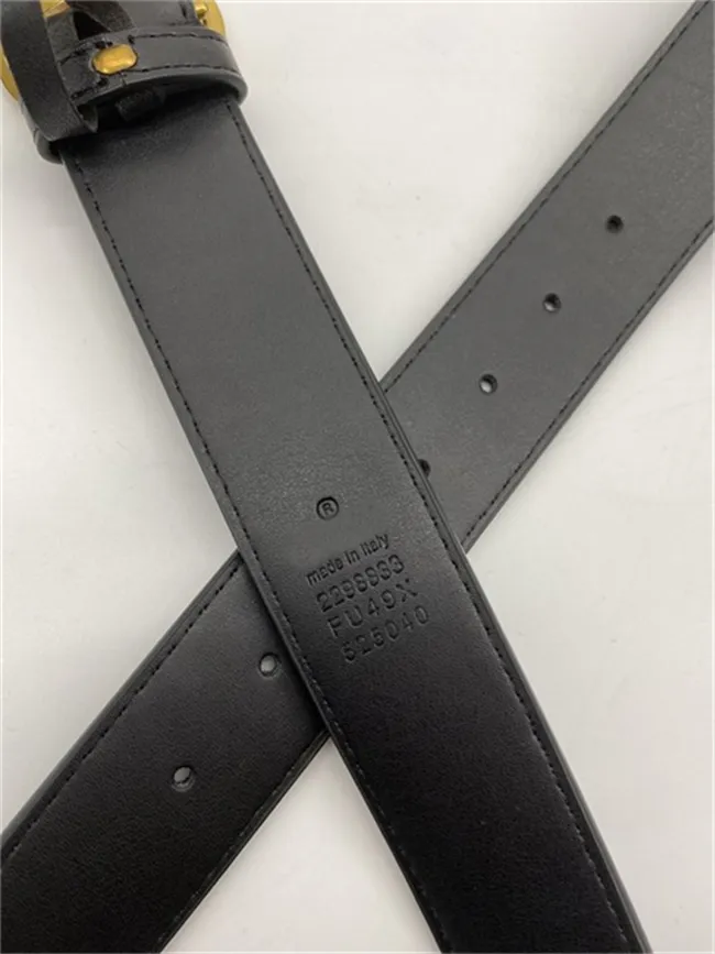 Designer Men Belts Classic Black Two-Layer Scalp Letter With Box Logo Metal Pin Buckle Elegant Vintage Jean Man Belt259C