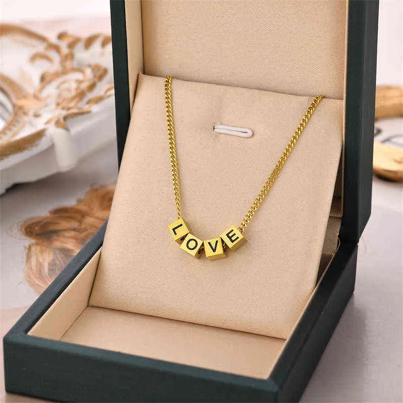 Alphabet Designer New Titanium Steel Necklace Women's High Sense of Fashion Temperament Love Dice Collarbone Chain Jewelry