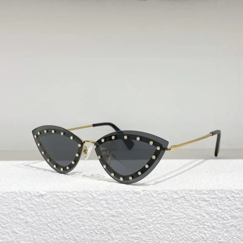 Novos óculos de sol Moda Cat Eye Design de óculos femininos designers de marca de luxo Estrutura de moda de alta qualidade estilo va2033