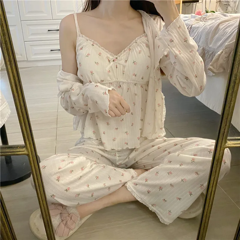 Harajpee pyjama trois pièces ensemble imprimé Camisole Cardigan avec coussin de poitrine pantalon Homewear femmes printemps Ins Mori Girl Style 220329