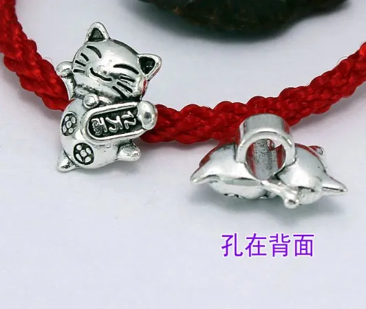 Tybetańskie srebrne Lucky Cat wisiorek ręcznie robiony dekoracyjny metal biżuterii Akcesoria DY53H