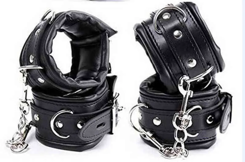 NXY Sex Adult Toy Leather Soft Padded Wrist Ankle Cuffs Bdsm Erotic Toys Handcuffs Algemas ual Lencera y Bondage Set for Adults 0507